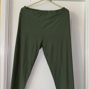 Lularoe TC Leggings Solid Light Green